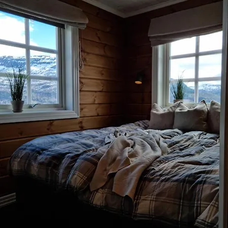 Holiday home Fosskamben Panorama Sogndal
